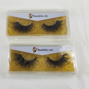 - 2 pairs of lashes extensions lx 31